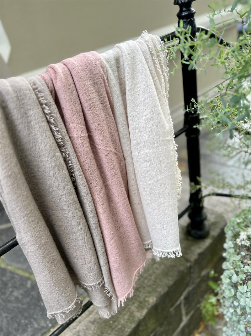 Mala Alisha Salted Rose