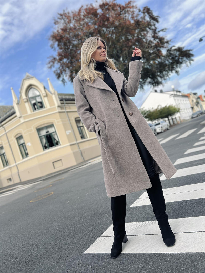 Sand Cashmere  Clareta Coat