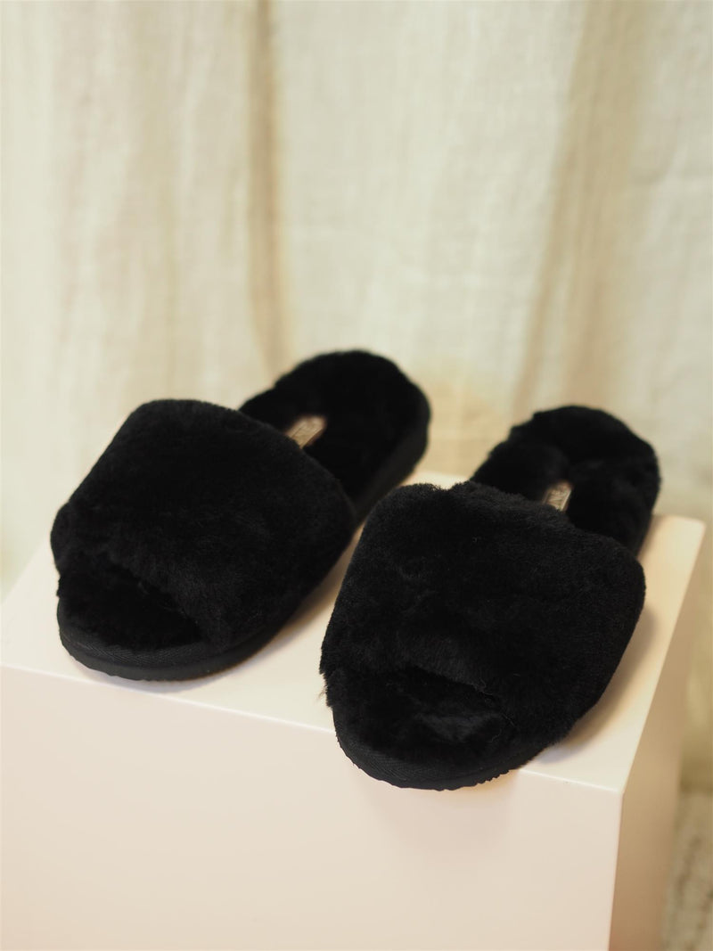 Lune Slippers Sort