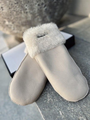 Benedikte Utzon Mittens Hansker Taupe/Beige