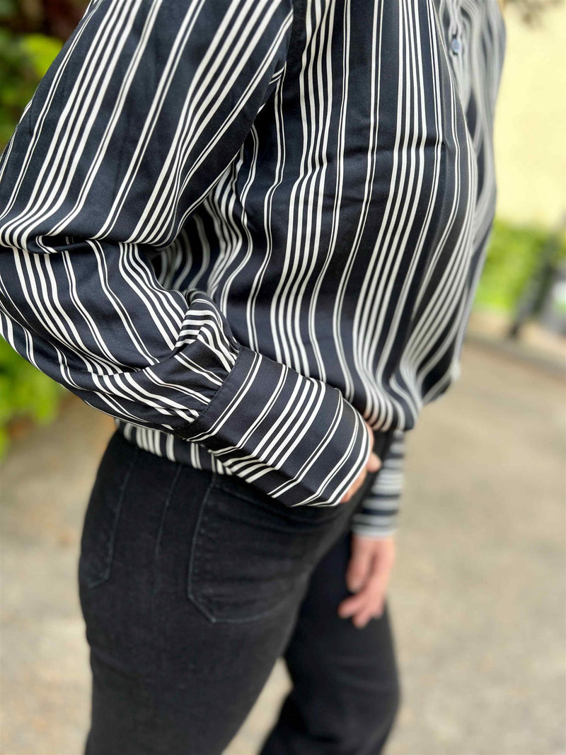 Gant Relaxed Striped Stand Collar Shirt